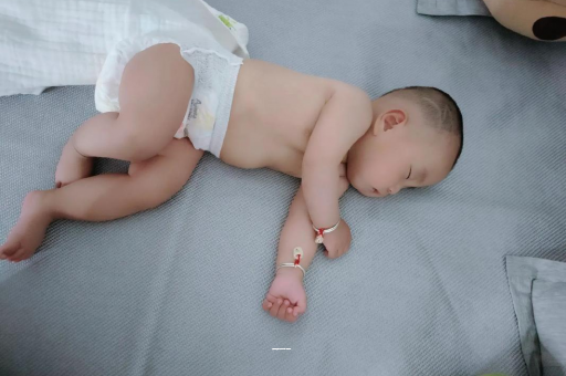 沁阳宝宝高烧怎么处理